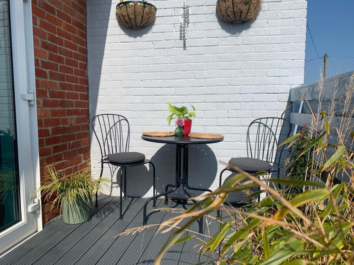 The Townhouse 101 Bed & Breakfast Sandown Bagian luar foto