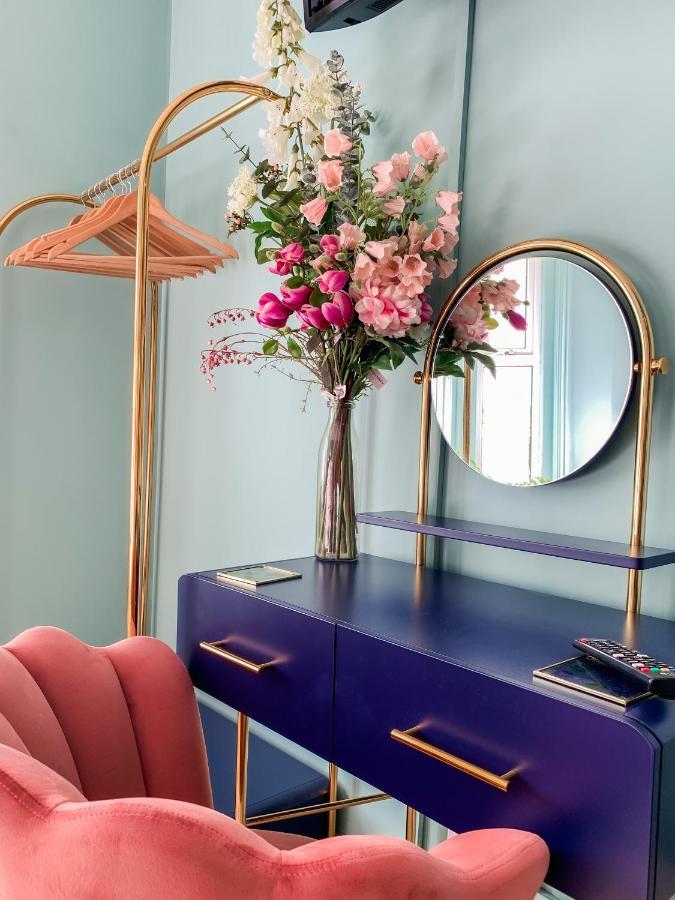 The Townhouse 101 Bed & Breakfast Sandown Bagian luar foto